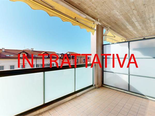 trilocale a malnate